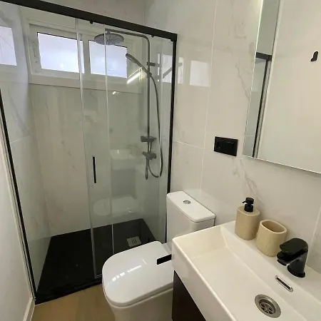 아파트 Cozy And Centrally Located 산티아고데콤포스텔라